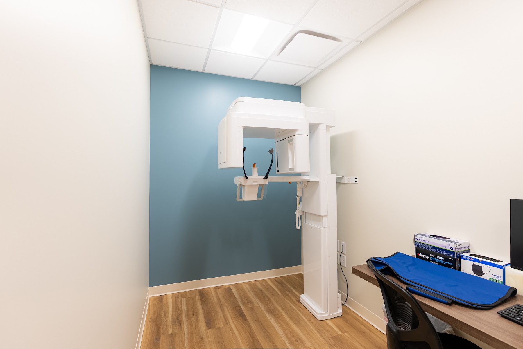 Digital x-ray imaging room at Brilliant Dental of Salem